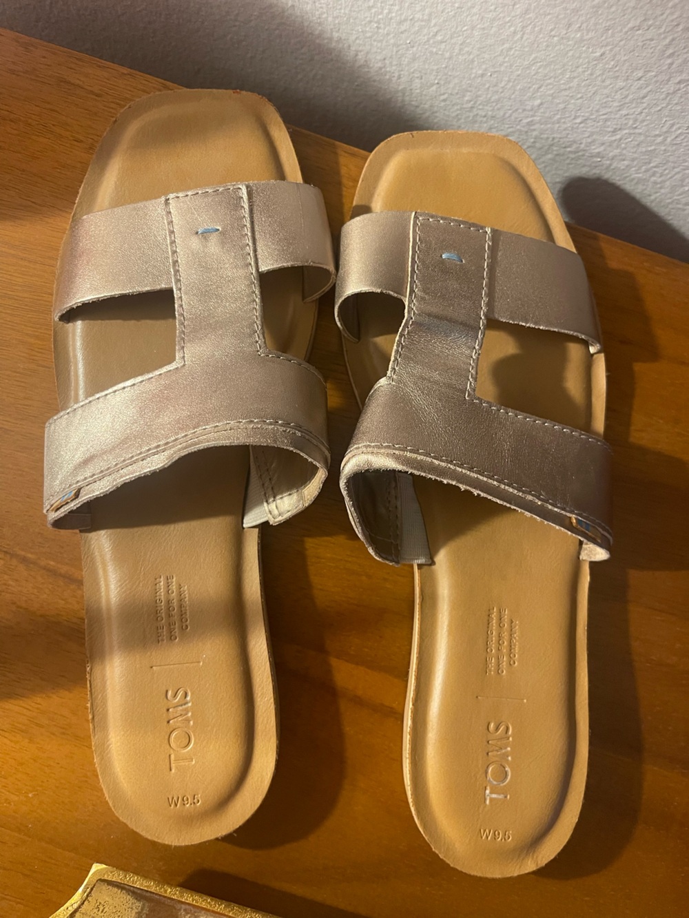 Toms Metallic Taupe Slide Sandals Size 9.5